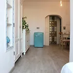 Lliri Blanc לינה וארוחת בוקר